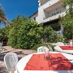 3 Bedroom Front In