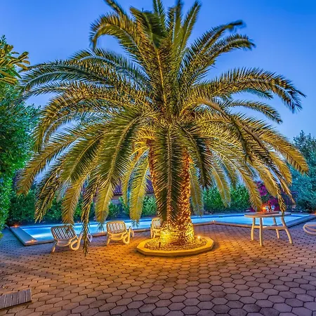 Appartamento 3 Bedroom Front In *