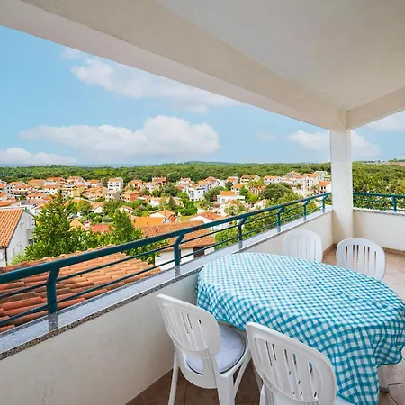 Gorgeous In With Wifi Apartment Pula