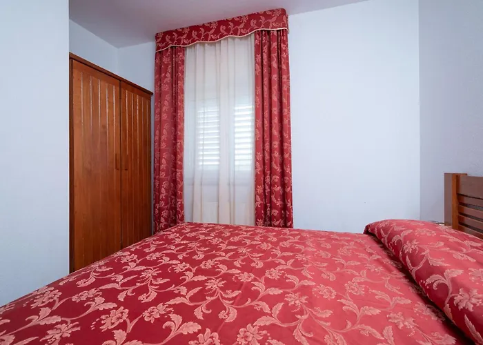 Gorgeous In With Wifi *