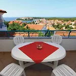 3 Bedroom Front In Lejlighed Pula