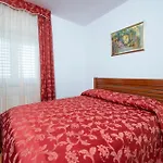 3 Bedroom Front In